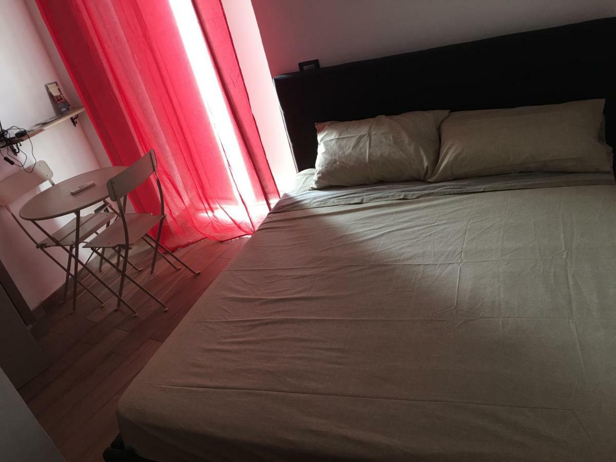Na Tazzulel E Cafe Bed and Breakfast Napels Buitenkant foto