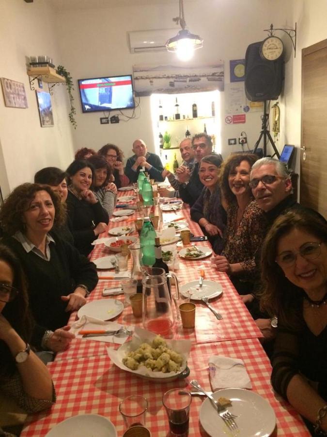 Na Tazzulel E Cafe Bed and Breakfast Napels Buitenkant foto